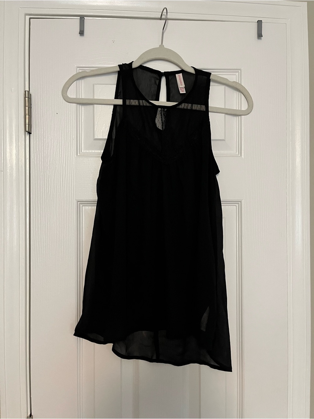 Xhilaration Black Sheer Sleeveless Chiffon Camisole